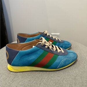 Vintage Gucci Women’s Sneaker size 39 (US8.5)